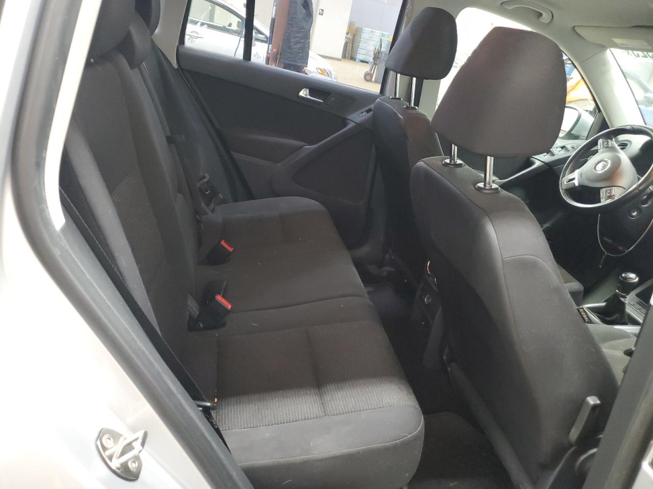 2014 Volkswagen Tiguan S VIN: WVGCV3AX6EW549973 Lot: 93823525