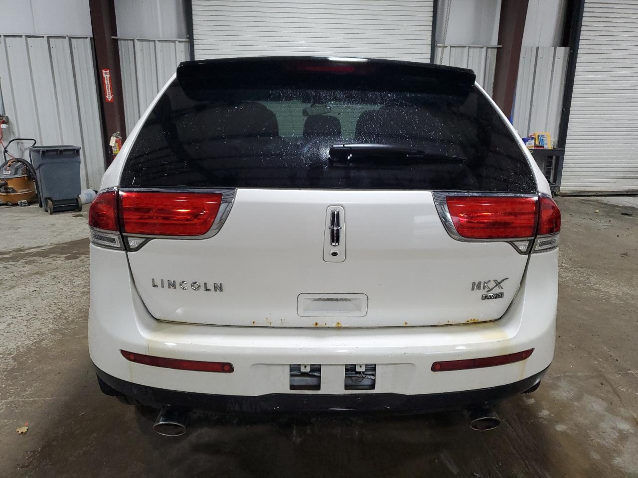 2011 Lincoln Mkx VIN: 2LMDJ8JK2BBJ33907 Lot: 92167295