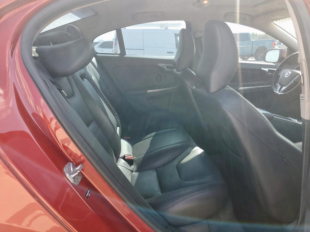 2016 Volvo S60 Premier VIN: YV126MFK6G2391736 Lot: 92686635