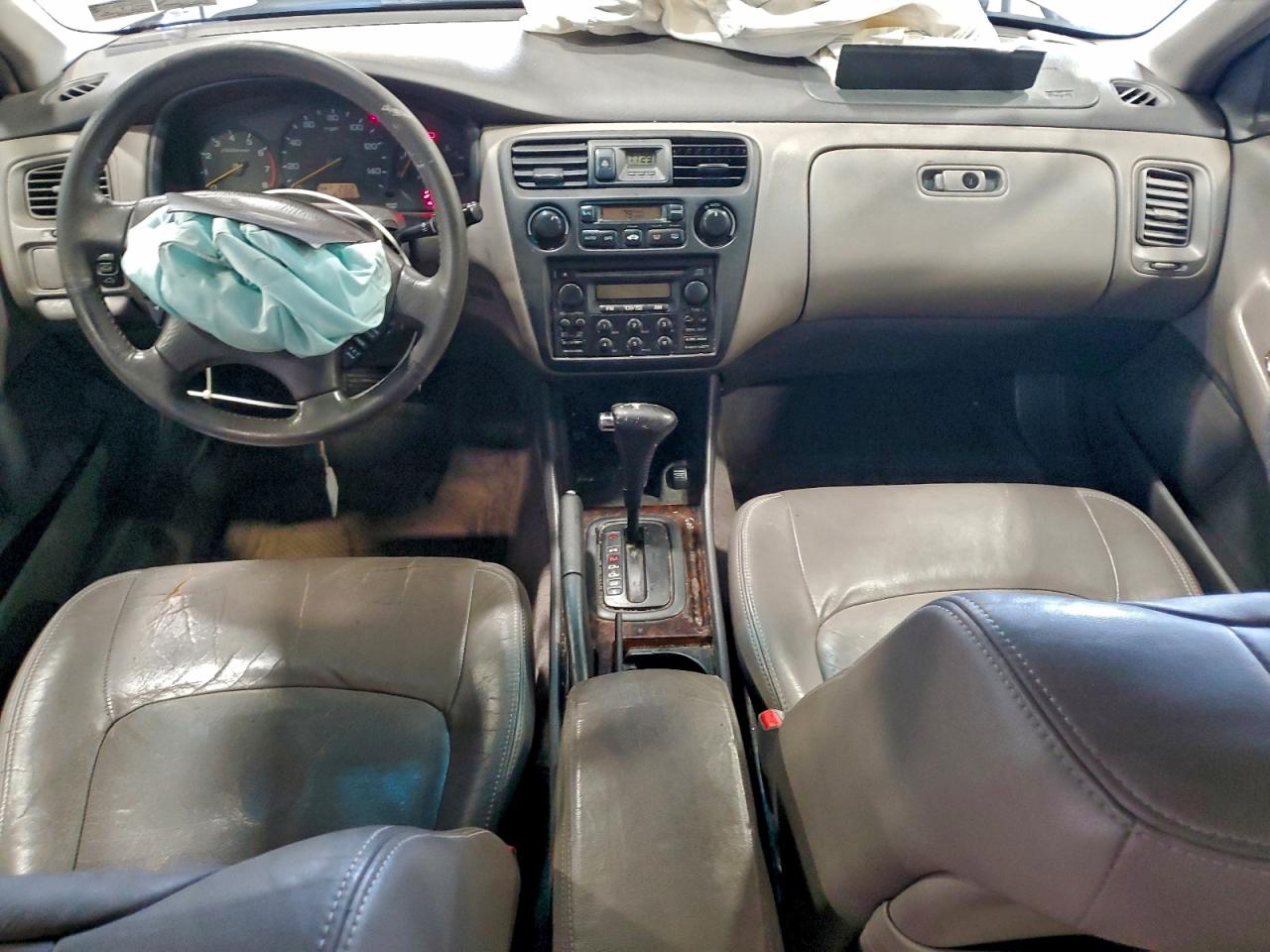 2000 Honda Accord Ex VIN: 1HGCG1658YA016035 Lot: 94219285