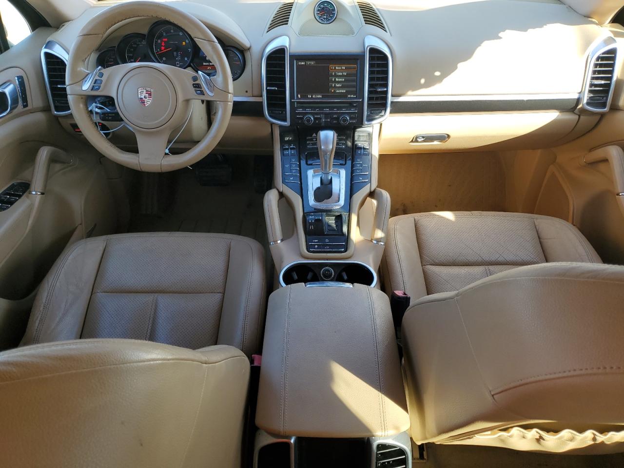 2012 Porsche Cayenne VIN: WP1AA2A24CLA10531 Lot: 92325865