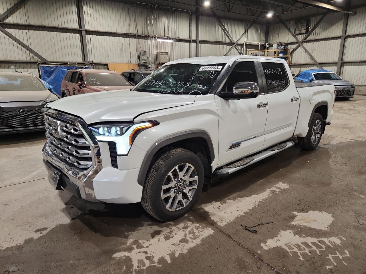 2024 Toyota Tundra Crewmax Platinum VIN: 5TFMA5EC3RX032332 Lot: 90690905