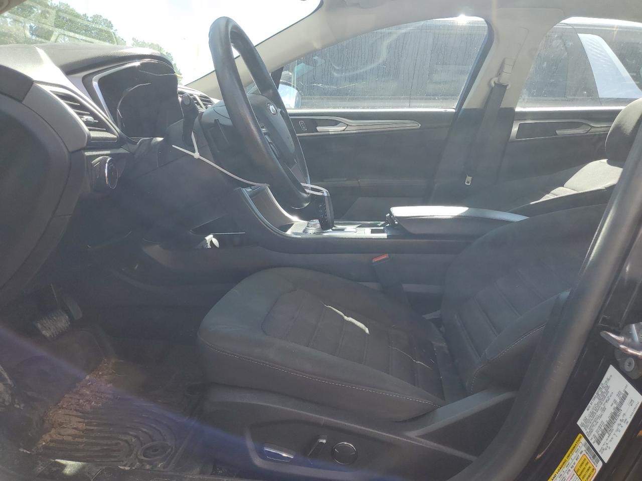 2020 Ford Fusion Se VIN: 3FA6P0T9XLR236519 Lot: 86825215