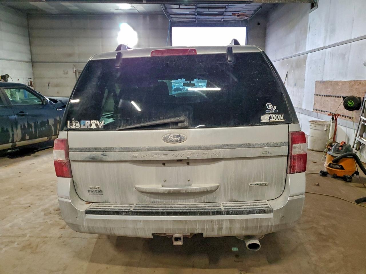 2015 Ford Expedition El Xlt VIN: 1FMJK1JT3FEF05745 Lot: 94252735