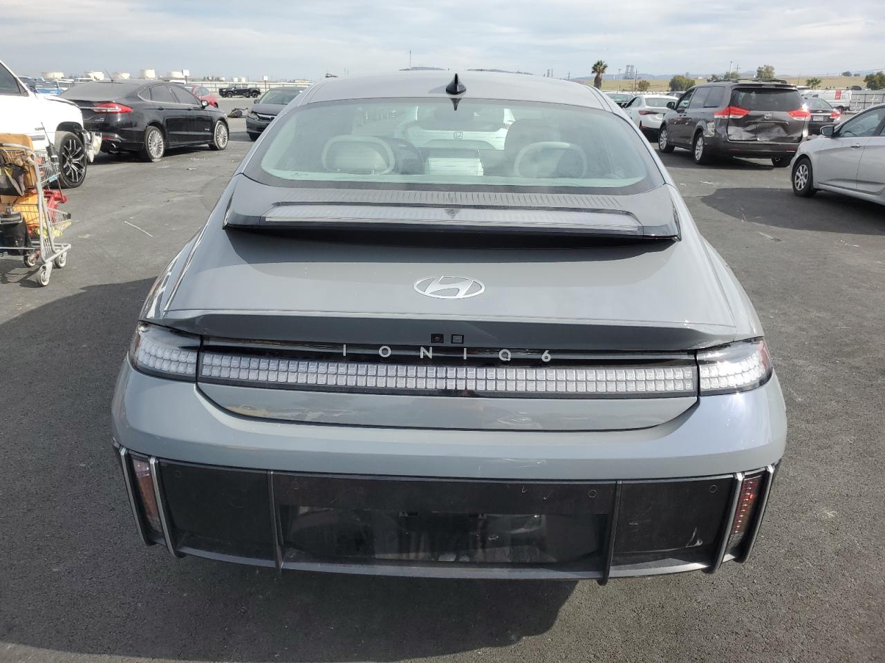 2023 Hyundai Ioniq 6 Limited VIN: KMHM54AC9PA047322 Lot: 92020325