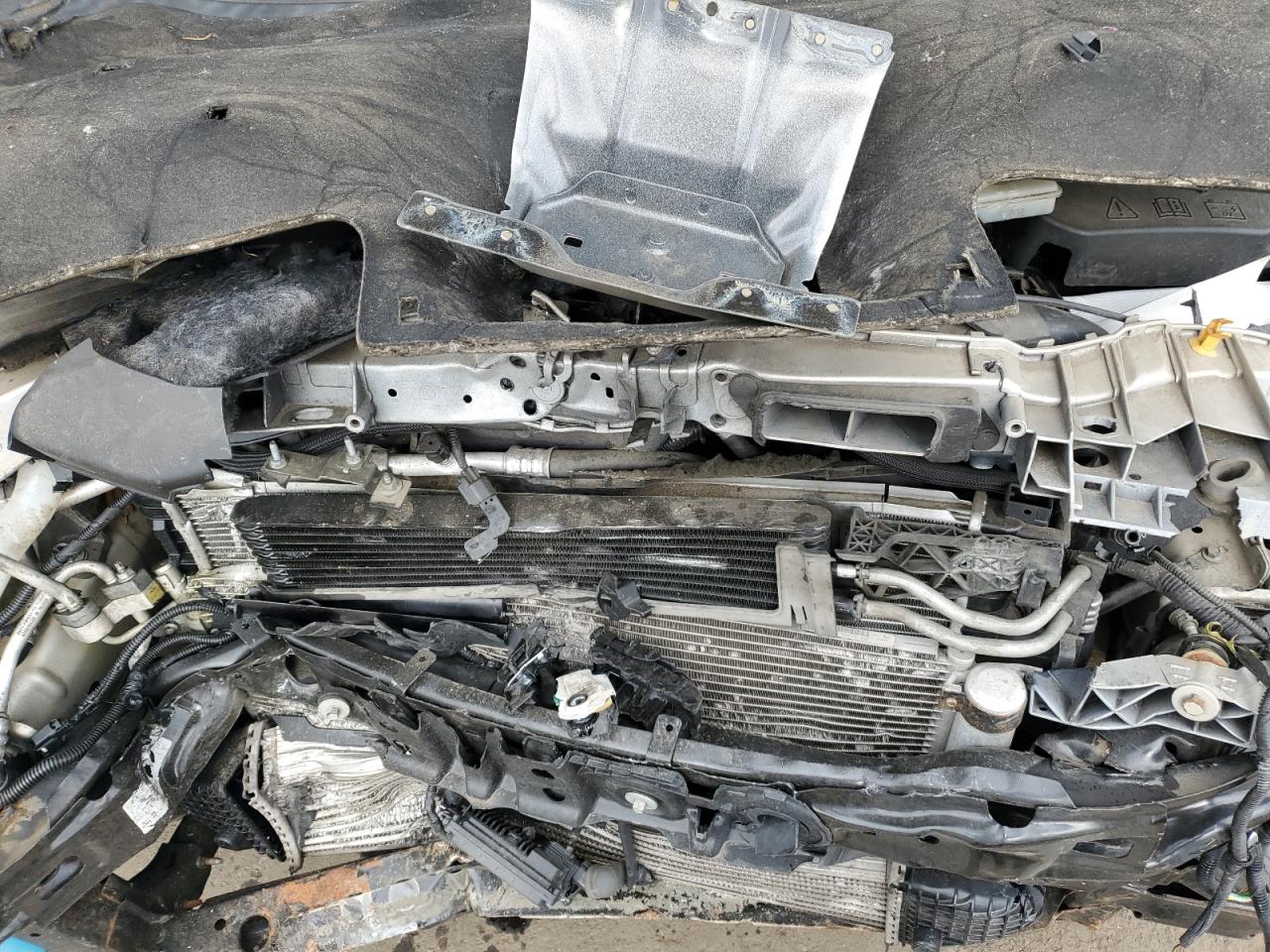 2017 Ford Escape Titanium VIN: 1FMCU9J98HUA62166 Lot: 92353445