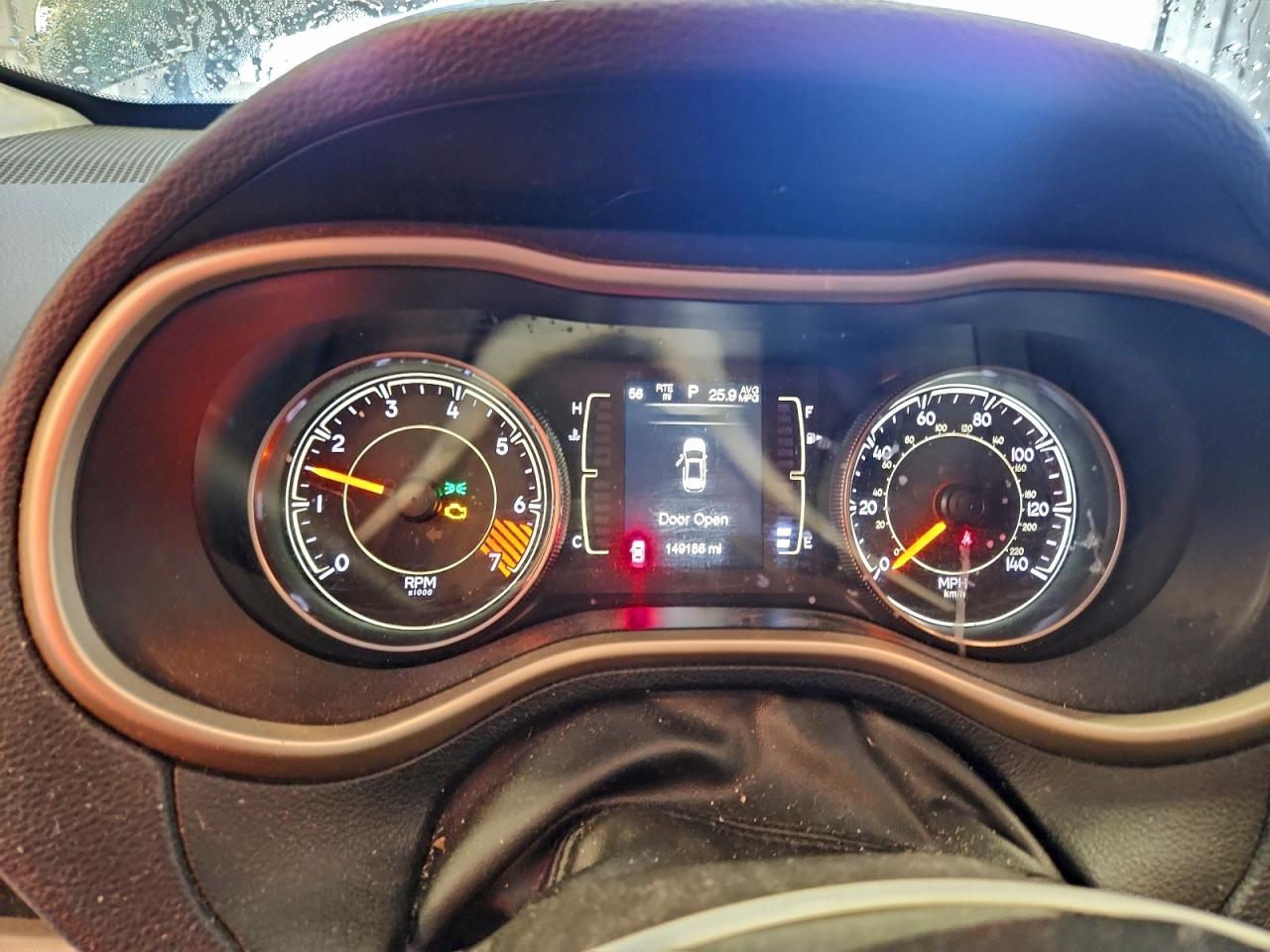 2015 Jeep Cherokee Latitude VIN: 1C4PJLCB9FW536770 Lot: 93340295