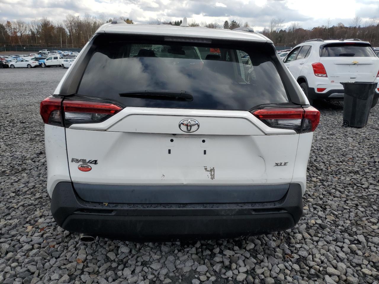2020 Toyota Rav4 Xle Premium VIN: 2T3C1RFV8LW092024 Lot: 90687275
