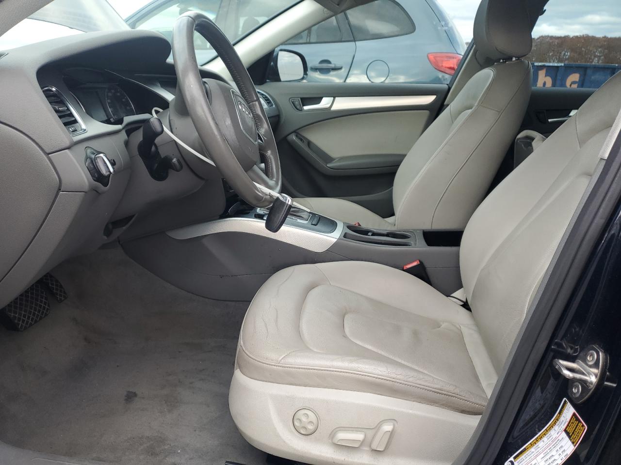 2010 Audi A4 Premium VIN: WAUBFAFLXAN057614 Lot: 91017585