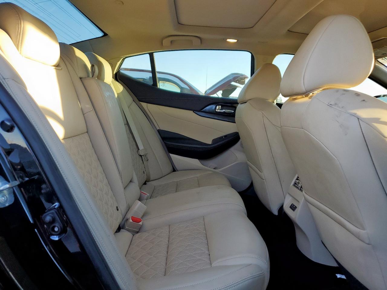 2019 Nissan Maxima S VIN: 1N4AA6AV9KC373706 Lot: 92432805