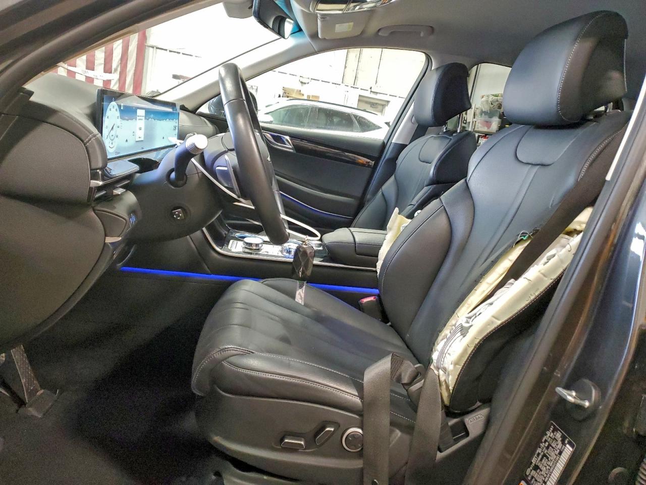 2025 Genesis Gv80 Standard VIN: KMUHFESB6SU251661 Lot: 93940555