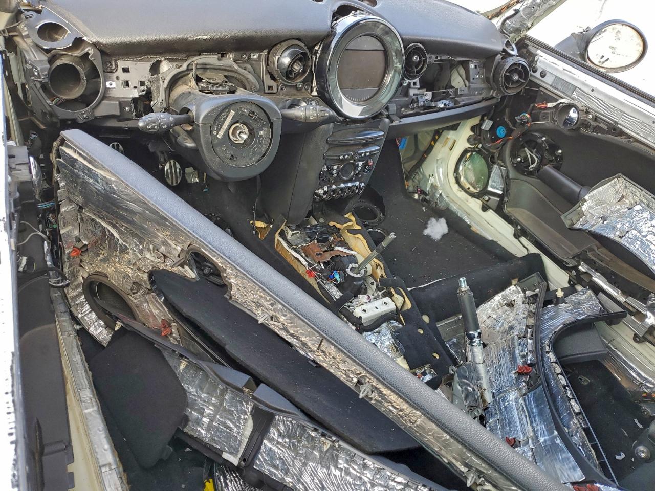 2009 Mini Cooper Sportback Ls Jcw VIN: WMWMF935X9TF96371 Lot: 94666575