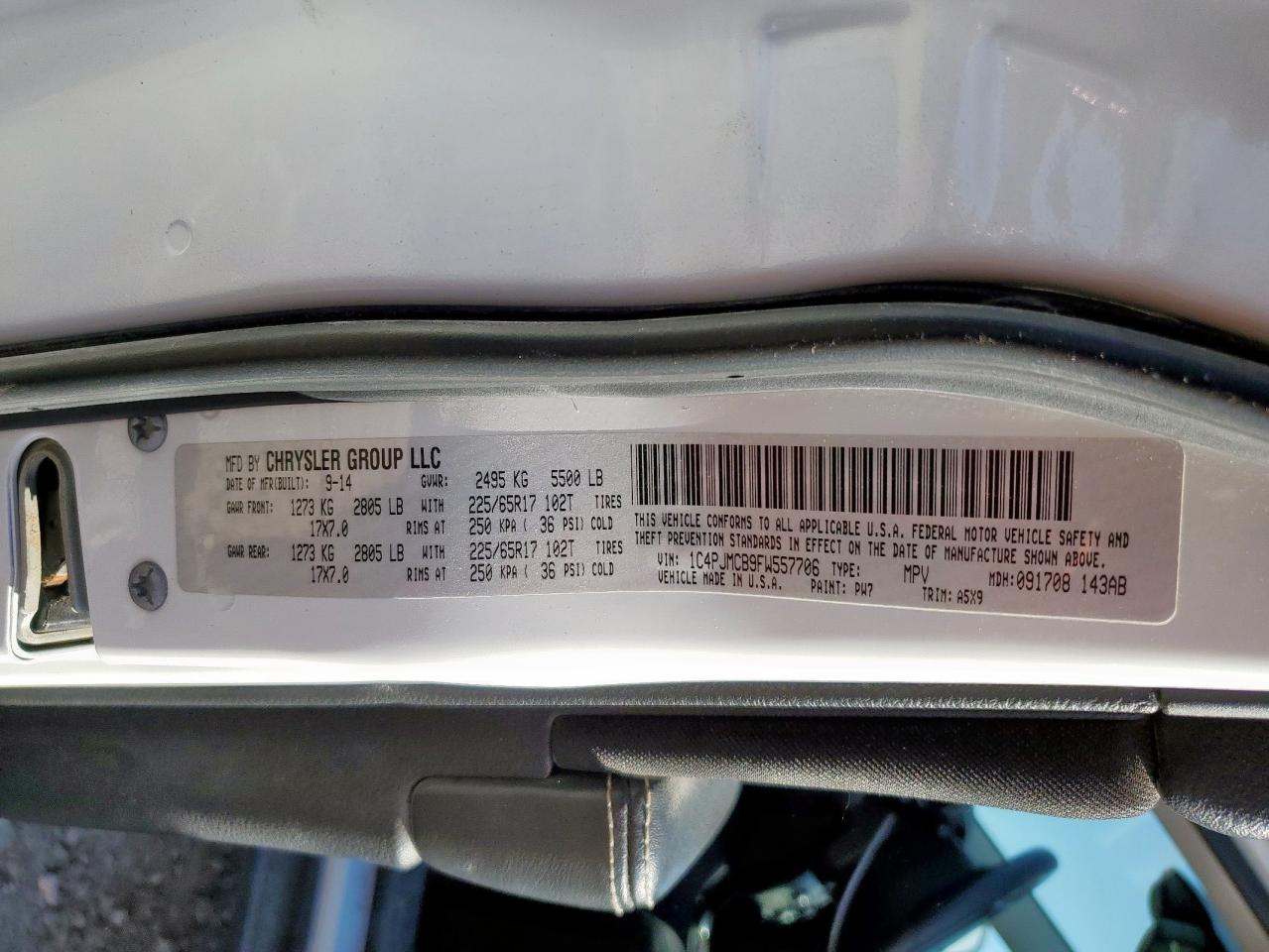 2015 Jeep Cherokee Latitude VIN: 1C4PJMCB9FW557706 Lot: 90936985