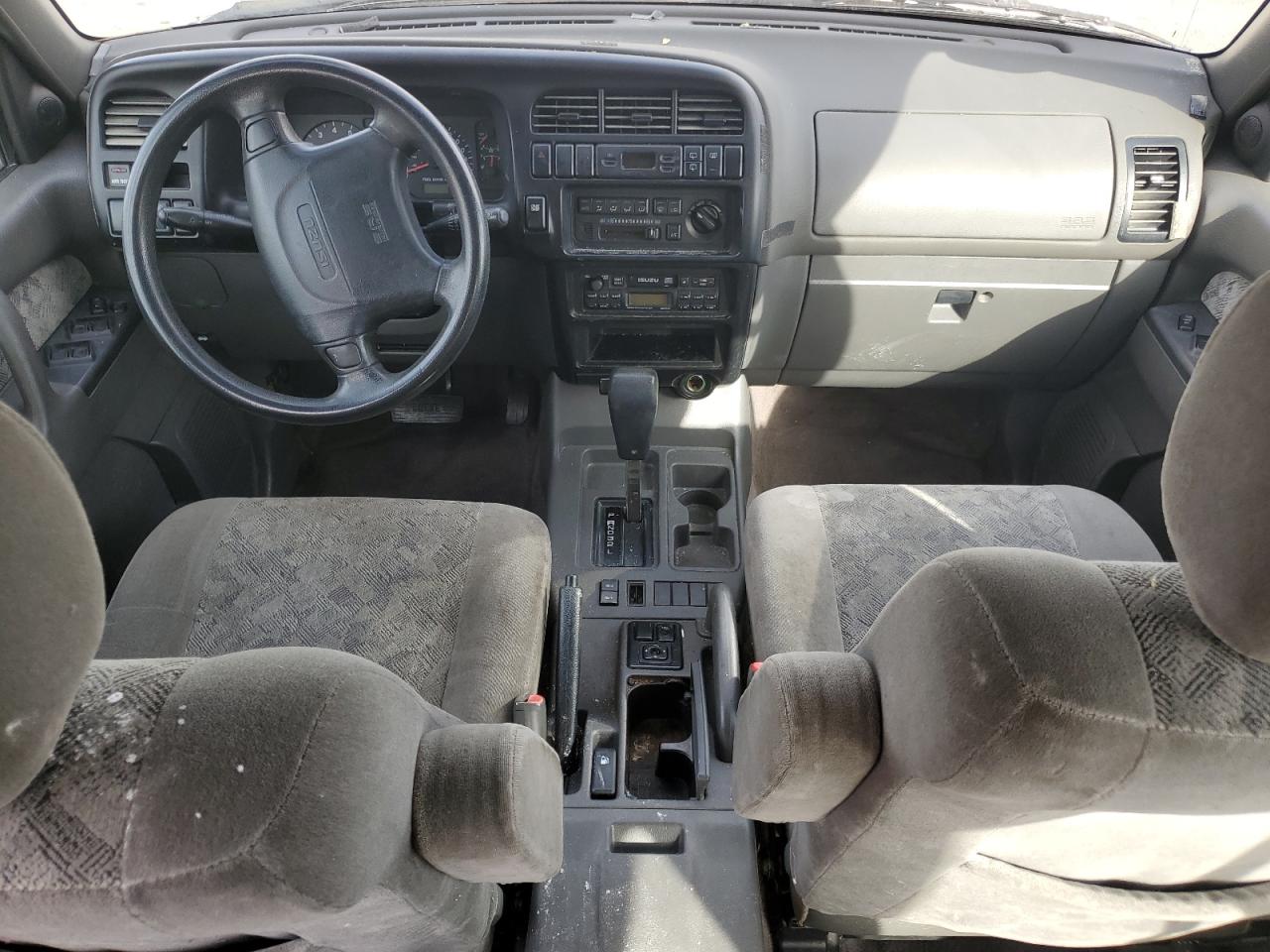 2001 Isuzu Trooper S VIN: JACDS58X317J08355 Lot: 92528845