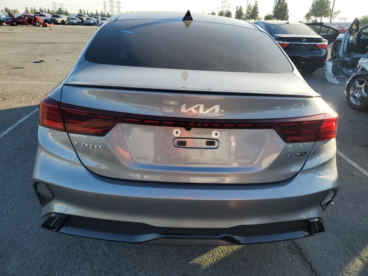 2024 Kia Forte Gt Line VIN: 3KPF54AD3RE705836 Lot: 91306455
