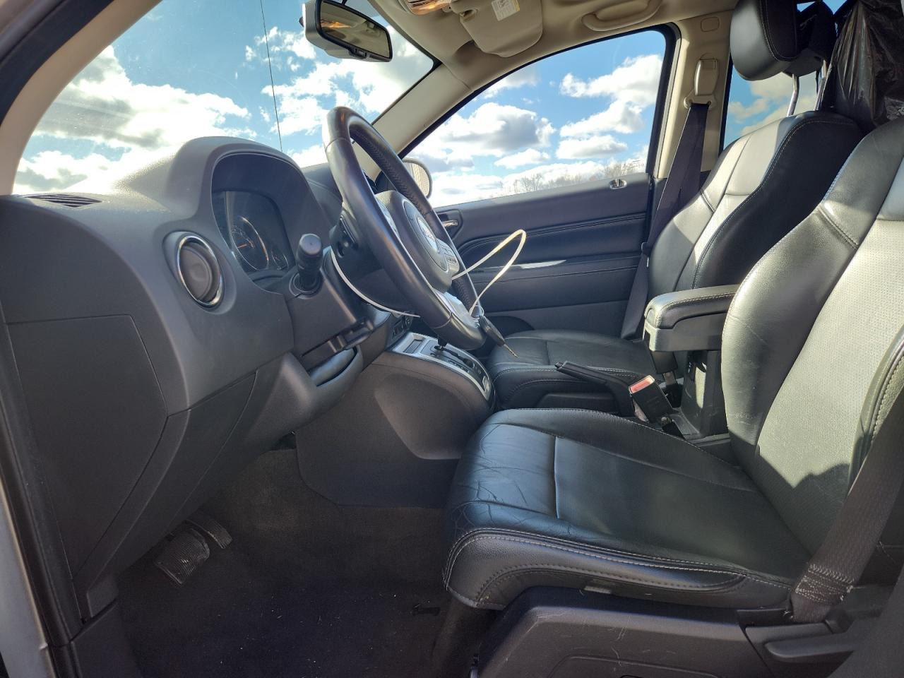 2017 Jeep Compass Latitude VIN: 1C4NJDEB2HD159630 Lot: 91409395