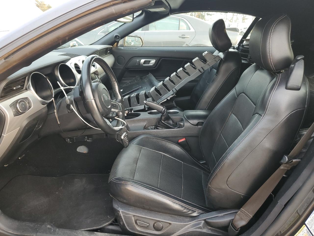 2020 Ford Mustang VIN: 1FATP8UH8L5113571 Lot: 93935625