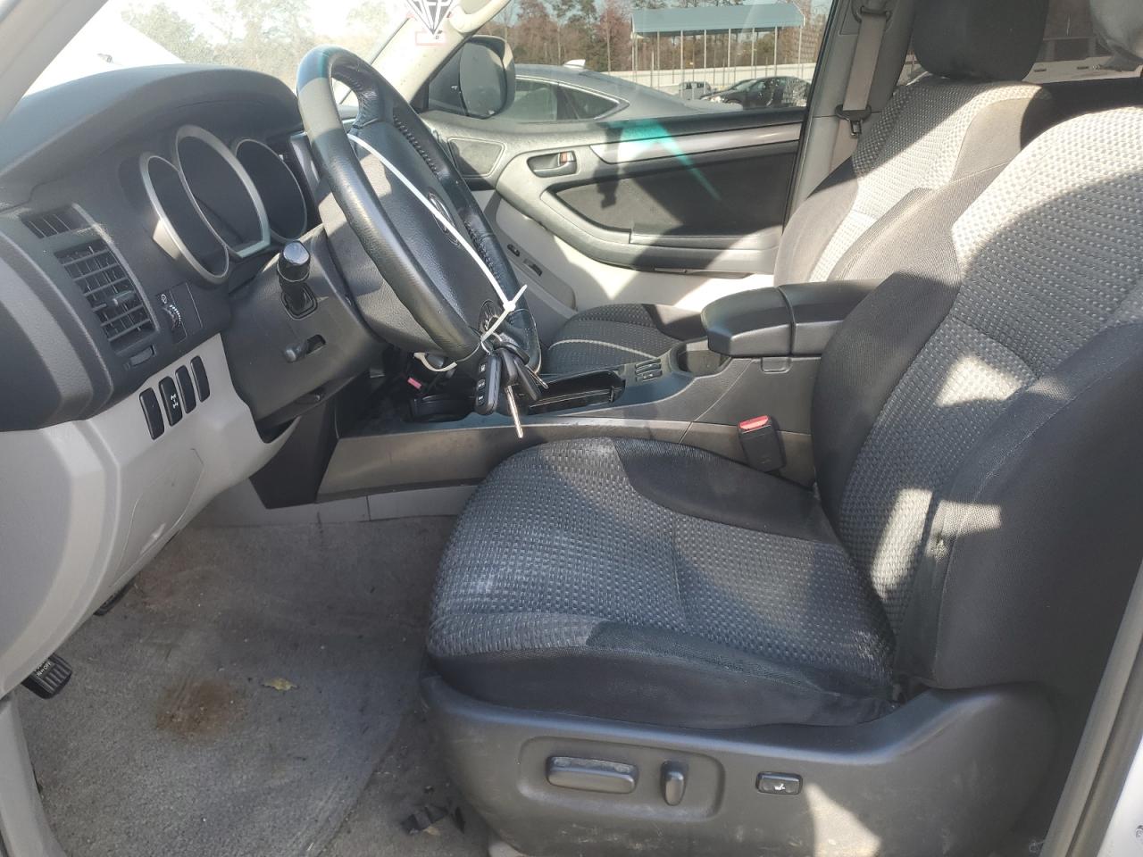 2006 Toyota 4Runner Sr5 VIN: JTEBU14R068074245 Lot: 89810935