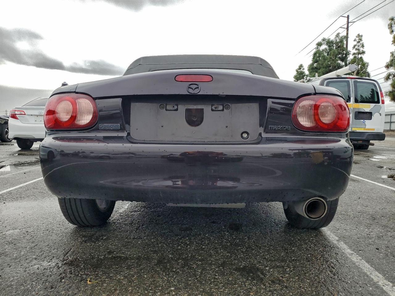 2004 Mazda Mx-5 Miata Base VIN: JM1NB353X40406510 Lot: 94156475