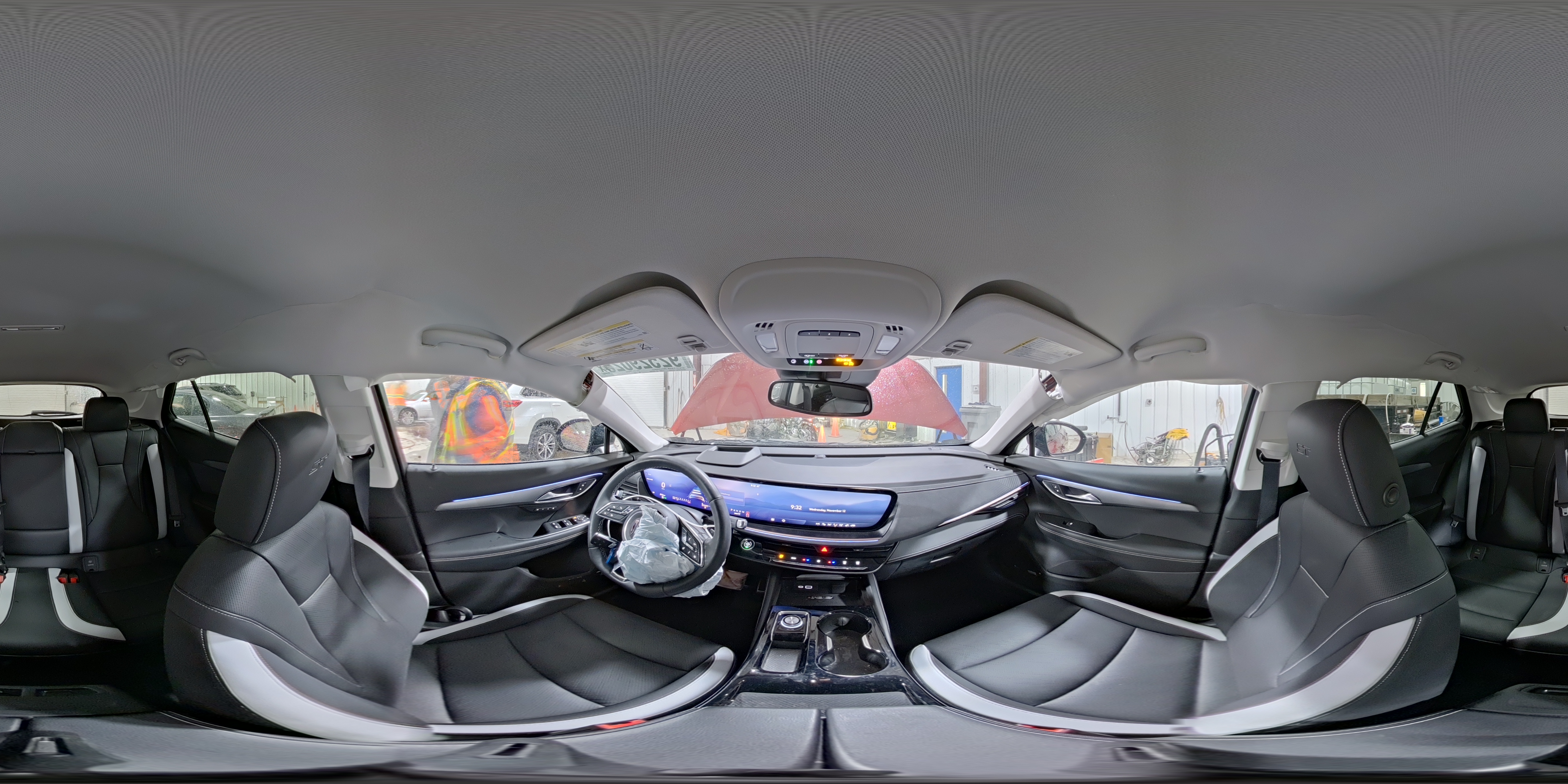 2024 Buick Envision Essence VIN: LRBFZPE43RD014662 Lot: 92529025