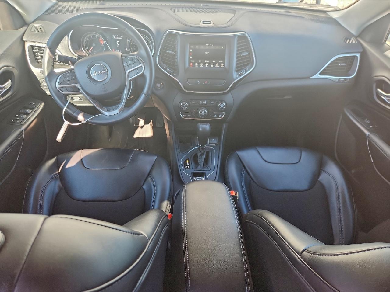 2019 Jeep Cherokee Latitude Plus VIN: 1C4PJLLX6KD265300 Lot: 92396975