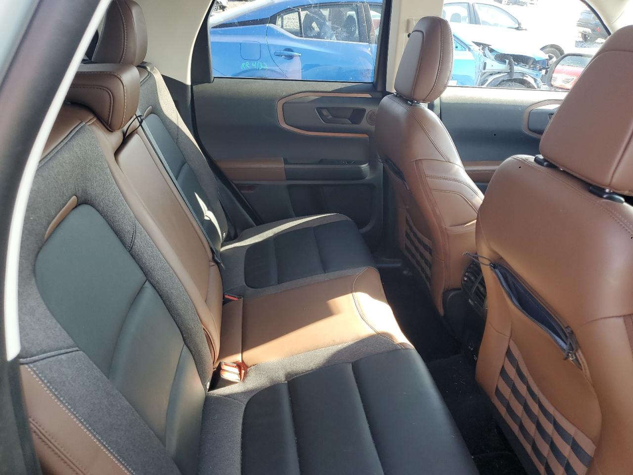 2022 Ford Bronco Sport Outer Banks VIN: 3FMCR9C6XNRD63352 Lot: 92864385