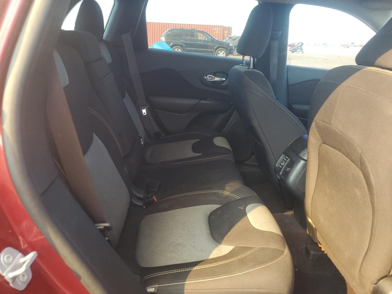 2016 Jeep Cherokee Sport VIN: 1C4PJLAB7GW324650 Lot: 93236195