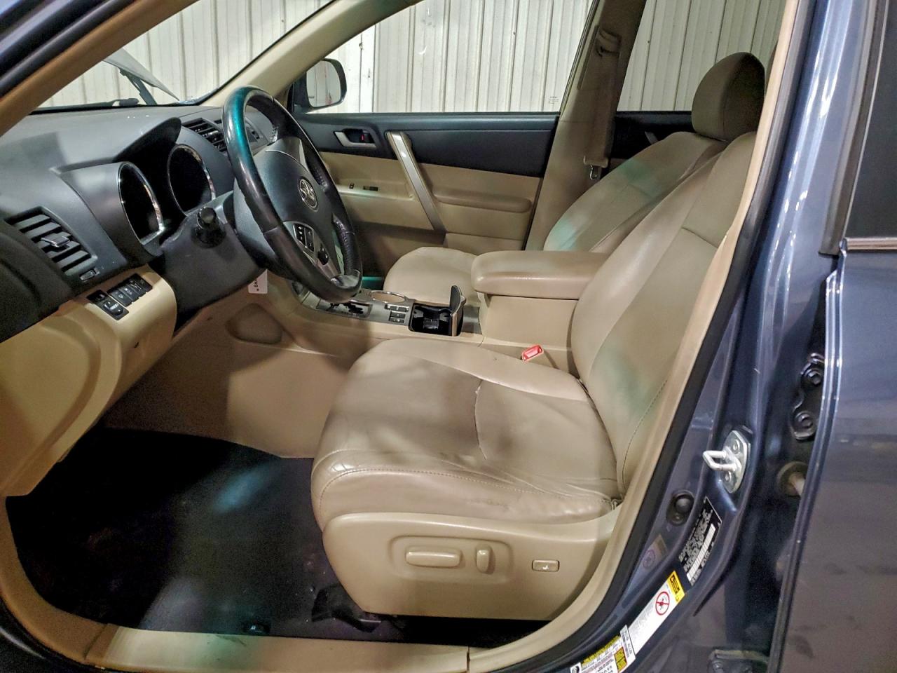 2012 Toyota Highlander Base VIN: 5TDBK3EH8CS095461 Lot: 94030205