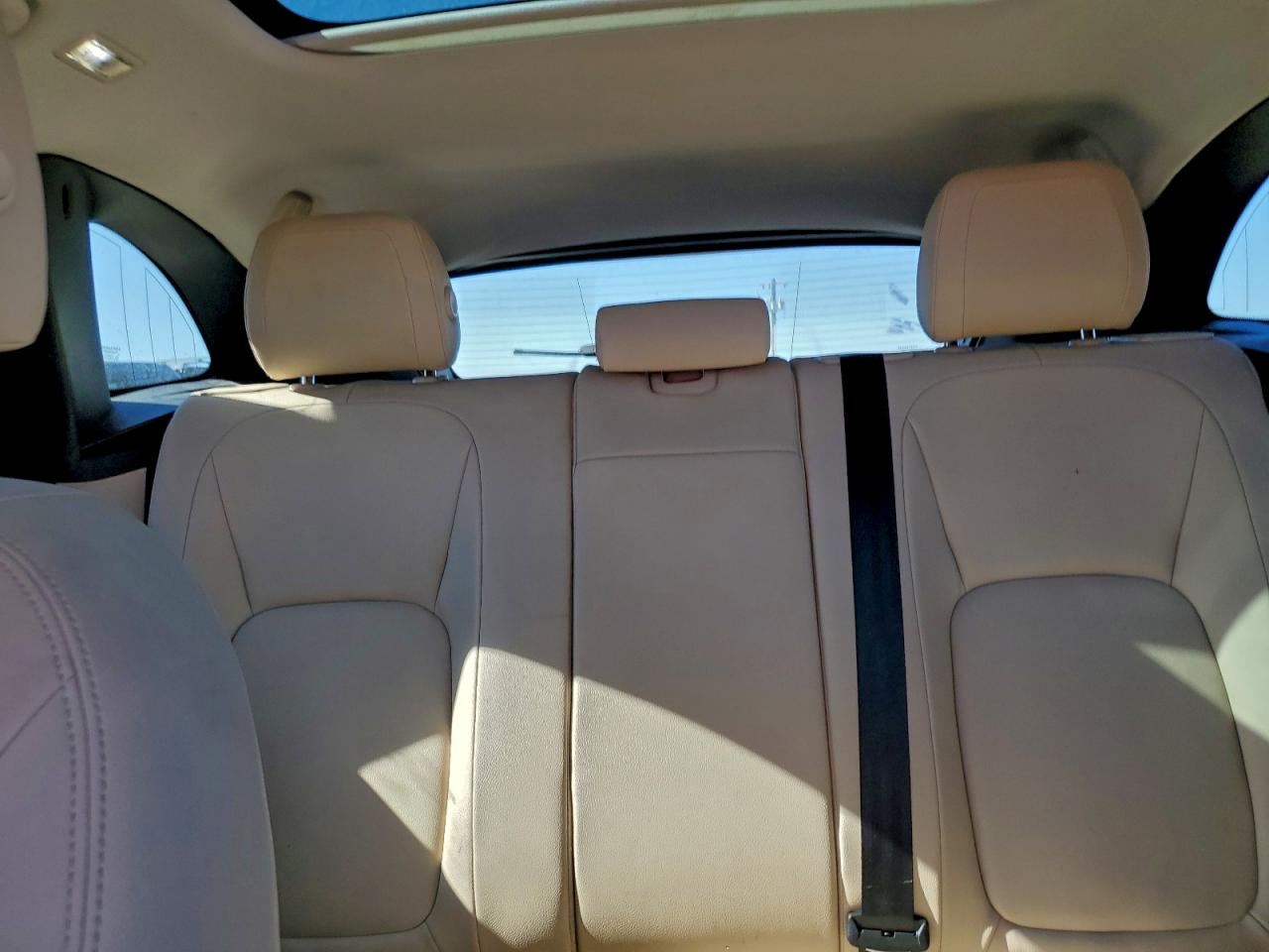 2018 Jaguar F-Pace Premium VIN: SADCJ2FXXJA269066 Lot: 94127455