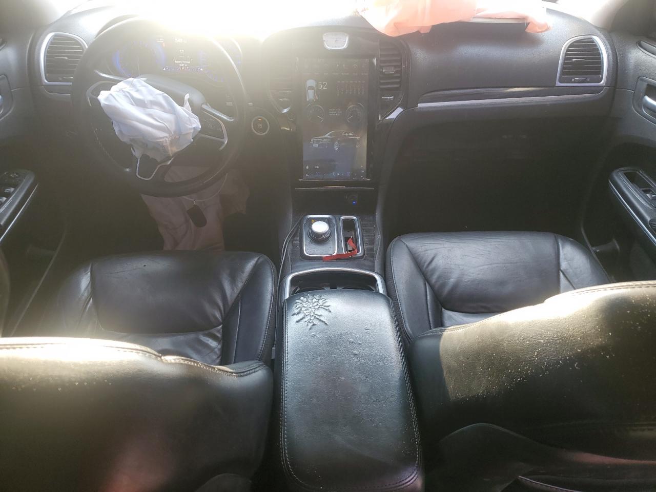 2015 Chrysler 300 Limited VIN: 2C3CCAAGXFH797369 Lot: 91235985