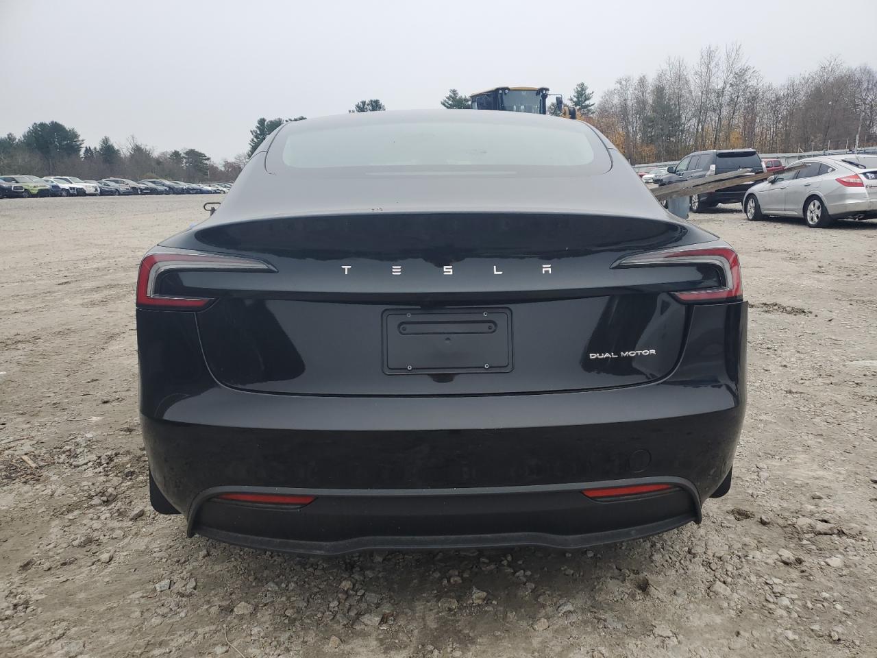 2025 Tesla Model 3 VIN: 5YJ3E1EB4SF943348 Lot: 92234655