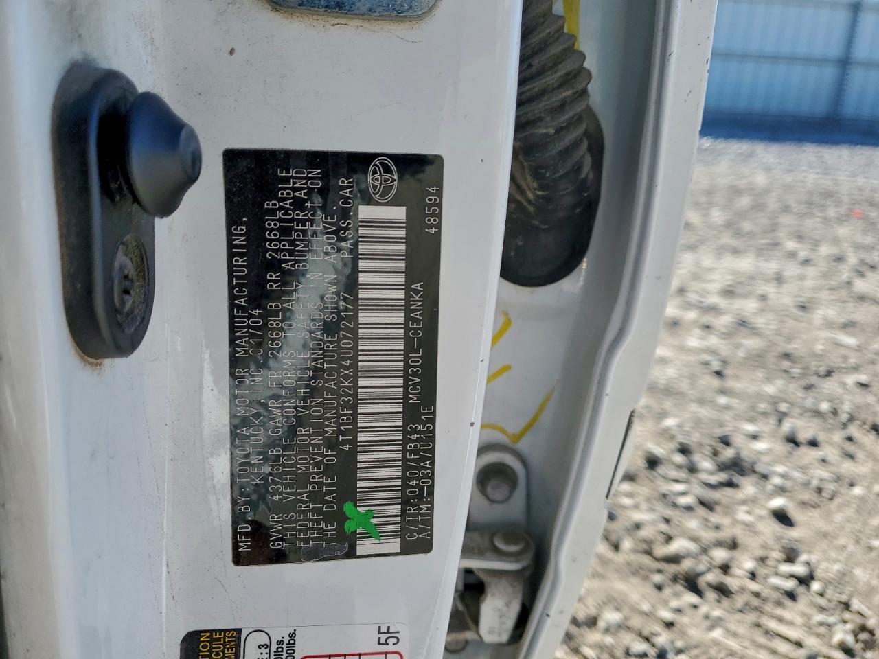 2004 Toyota Camry Le VIN: 4T1BF32KX4U072177 Lot: 92298255