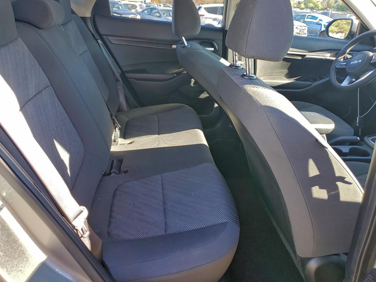 2023 Kia Seltos Lx VIN: KNDEPCAA3P7432562 Lot: 94107245