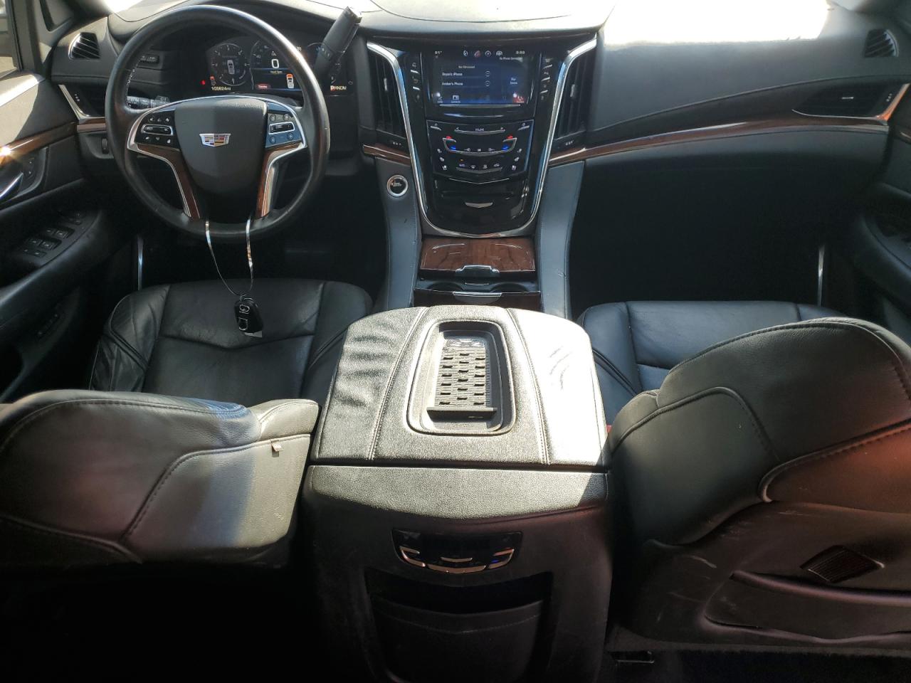 2015 Cadillac Escalade Luxury VIN: 1GYS3MKJ8FR739404 Lot: 92055325