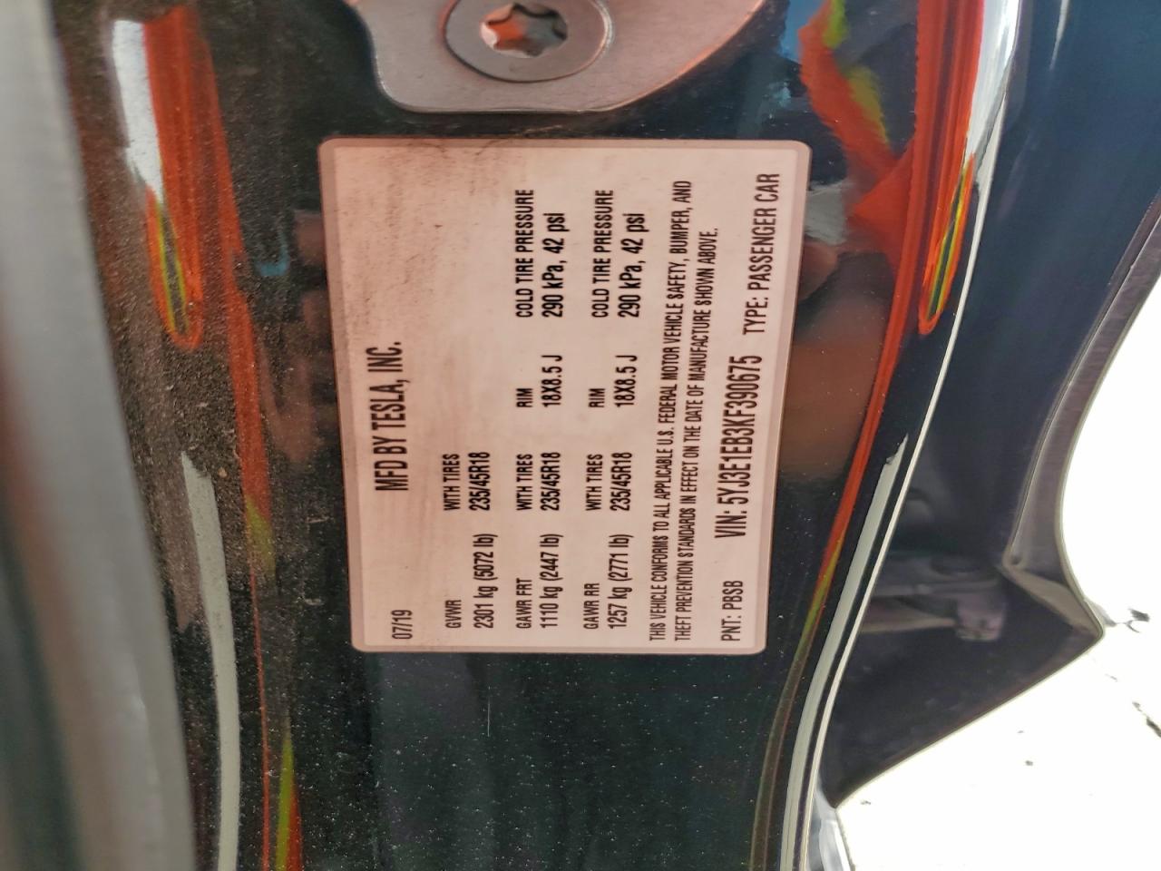 2019 Tesla Model 3 VIN: 5YJ3E1EB3KF390675 Lot: 93691445