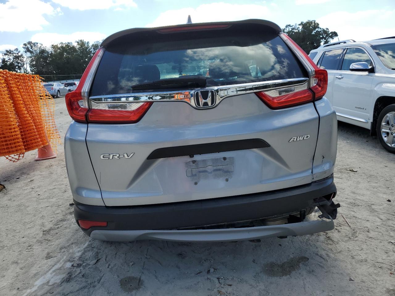 2019 Honda Cr-V Lx VIN: 2HKRW6H38KH203134 Lot: 91405725