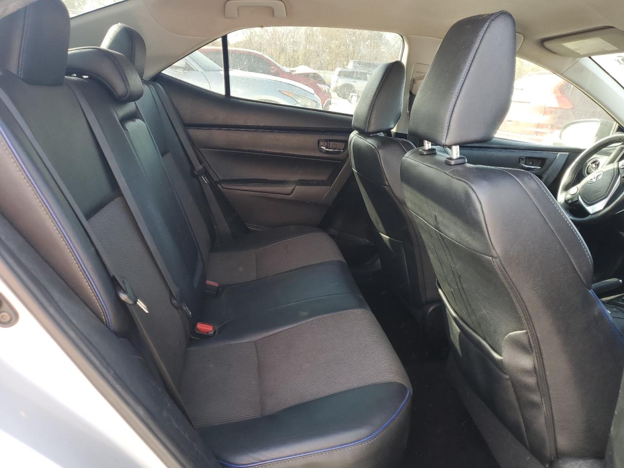 2017 Toyota Corolla L VIN: 5YFBURHE4HP626511 Lot: 92935425