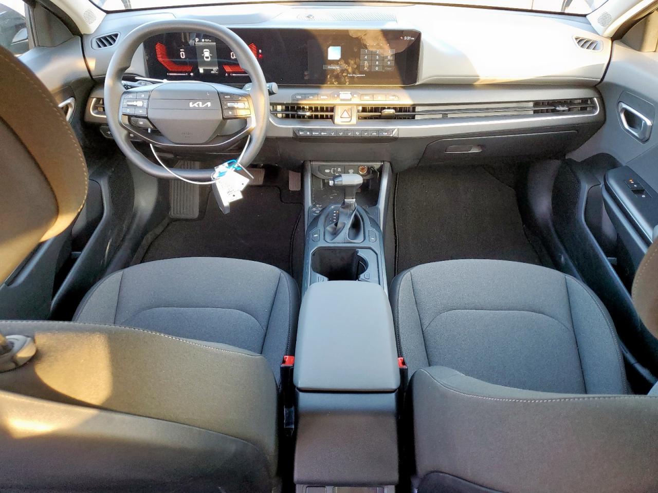 2025 Kia K4 Lx VIN: 3KPFT4DE9SE194648 Lot: 92738005