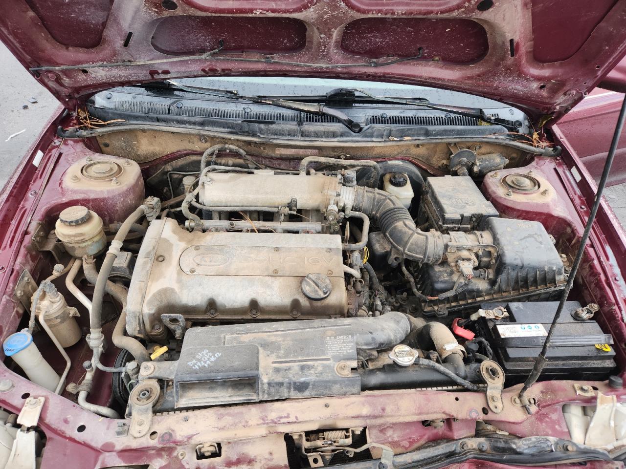 2001 Kia Spectra Gs VIN: KNAFB161015039988 Lot: 91690775