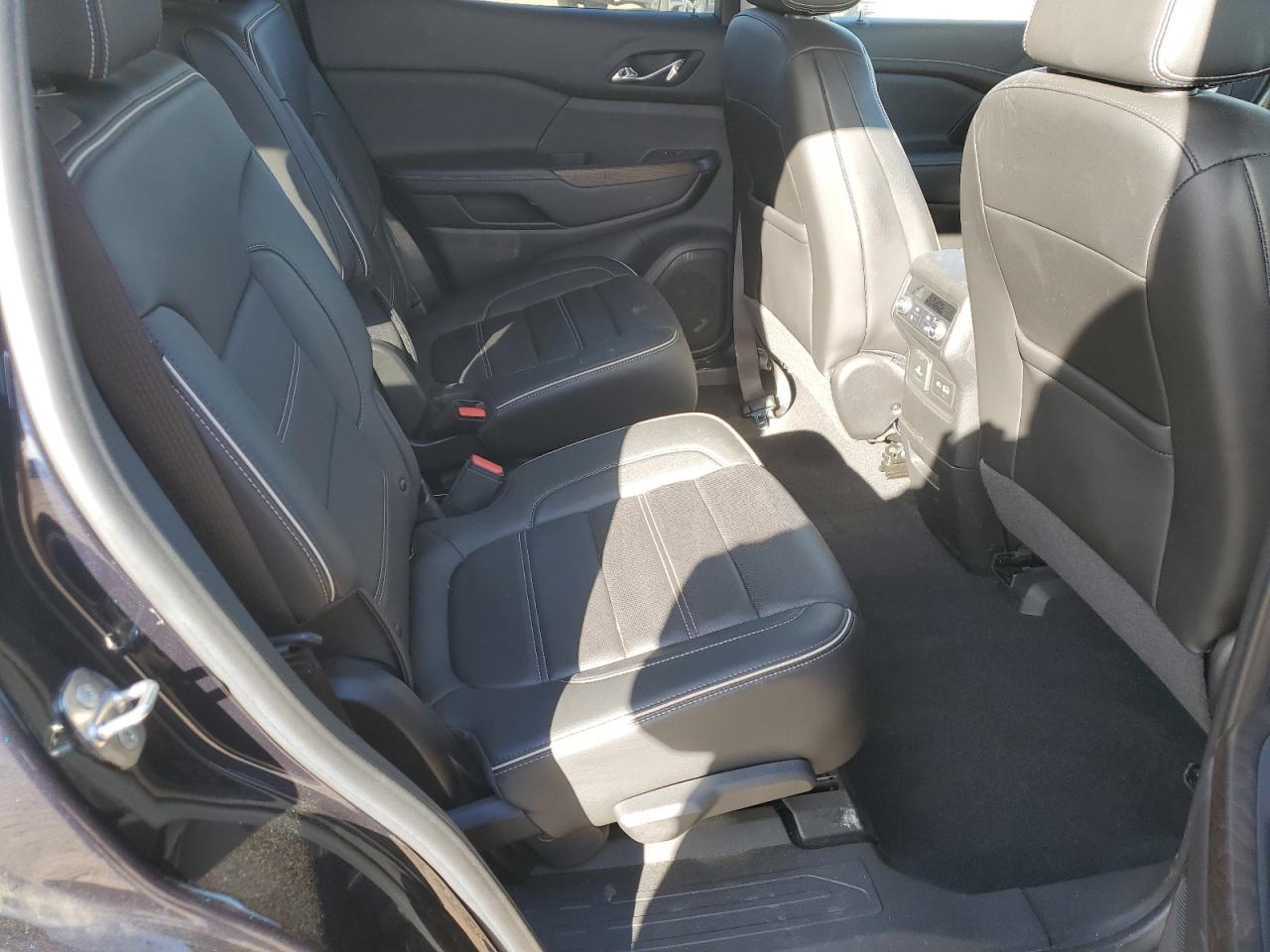 2021 GMC Acadia Denali VIN: 1GKKNXLS7MZ121551 Lot: 92473125