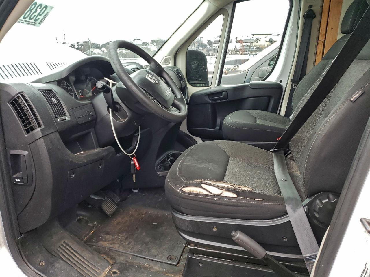 2016 Ram Promaster 2500 2500 High VIN: 3C6TRVDG0GE133647 Lot: 93840015