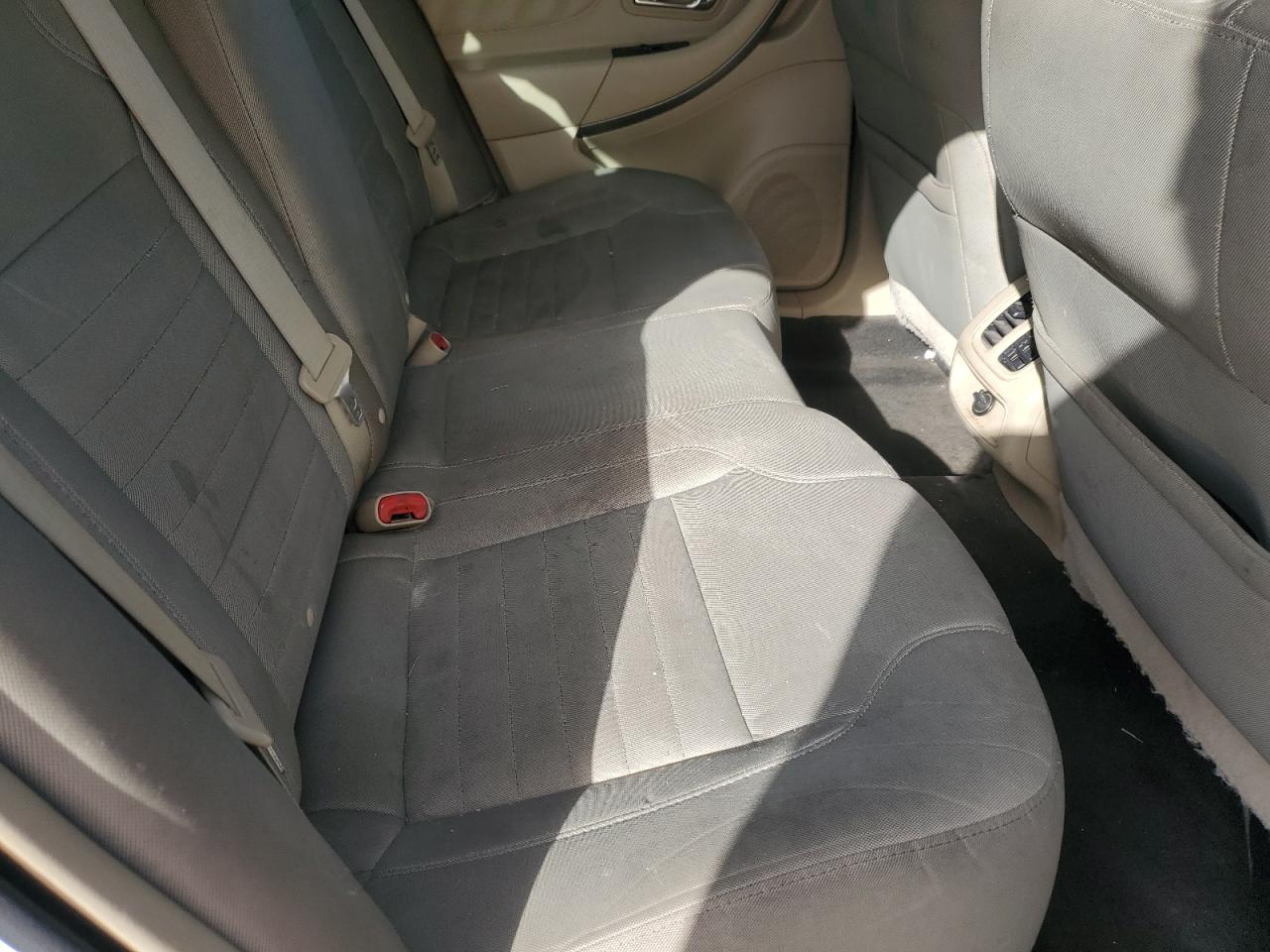 2014 Ford Taurus Se VIN: 1FAHP2D82EG182184 Lot: 92767745