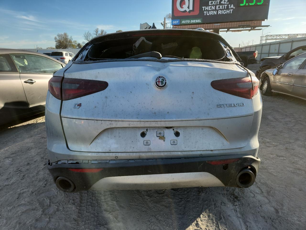 2018 Alfa Romeo Stelvio Ti Sport VIN: ZASFAKNN0J7B91328 Lot: 92266315