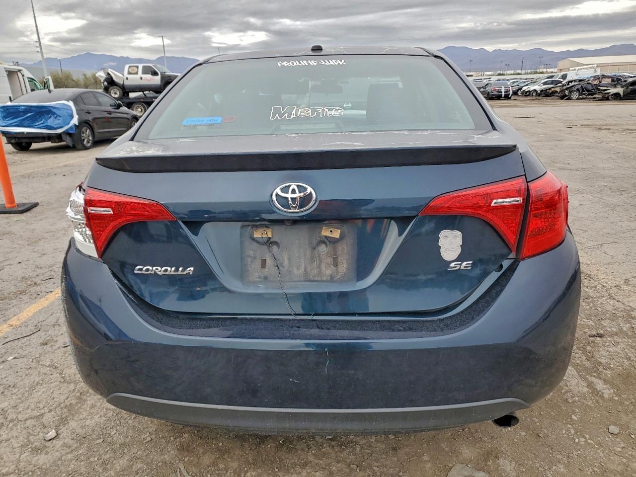 2017 Toyota Corolla L VIN: 5YFBURHE3HP597938 Lot: 93965975