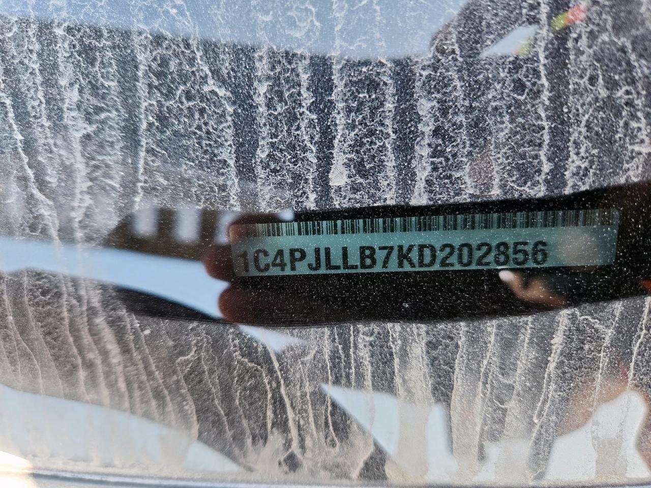 2019 Jeep Cherokee Latitude Plus VIN: 1C4PJLLB7KD202856 Lot: 92194565