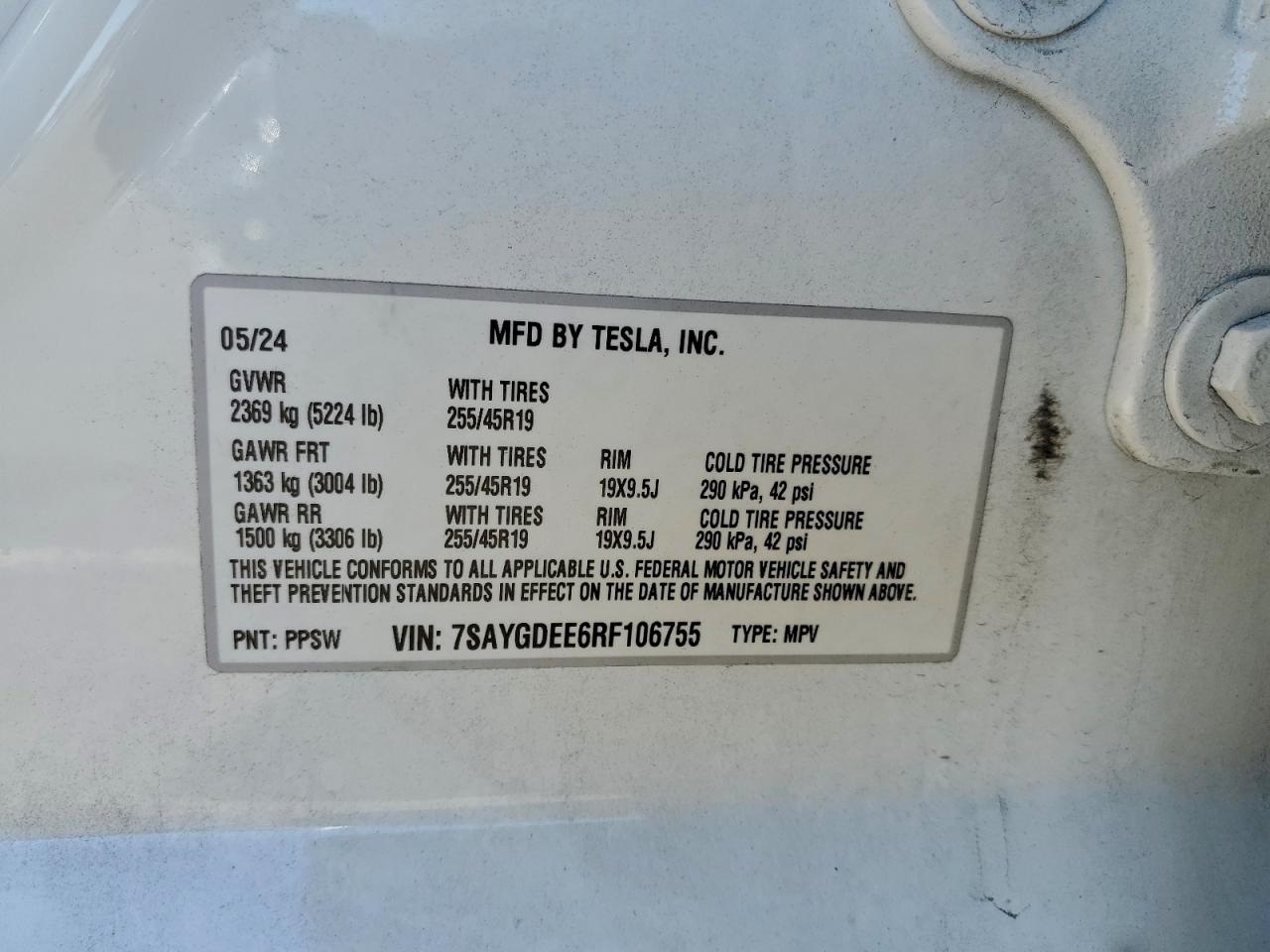 2024 Tesla Model Y VIN: 7SAYGDEE6RF106755 Lot: 94198085