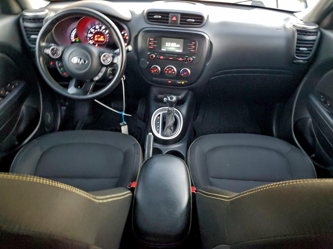 2016 Kia Soul + VIN: KNDJP3A52G7375921 Lot: 94102345