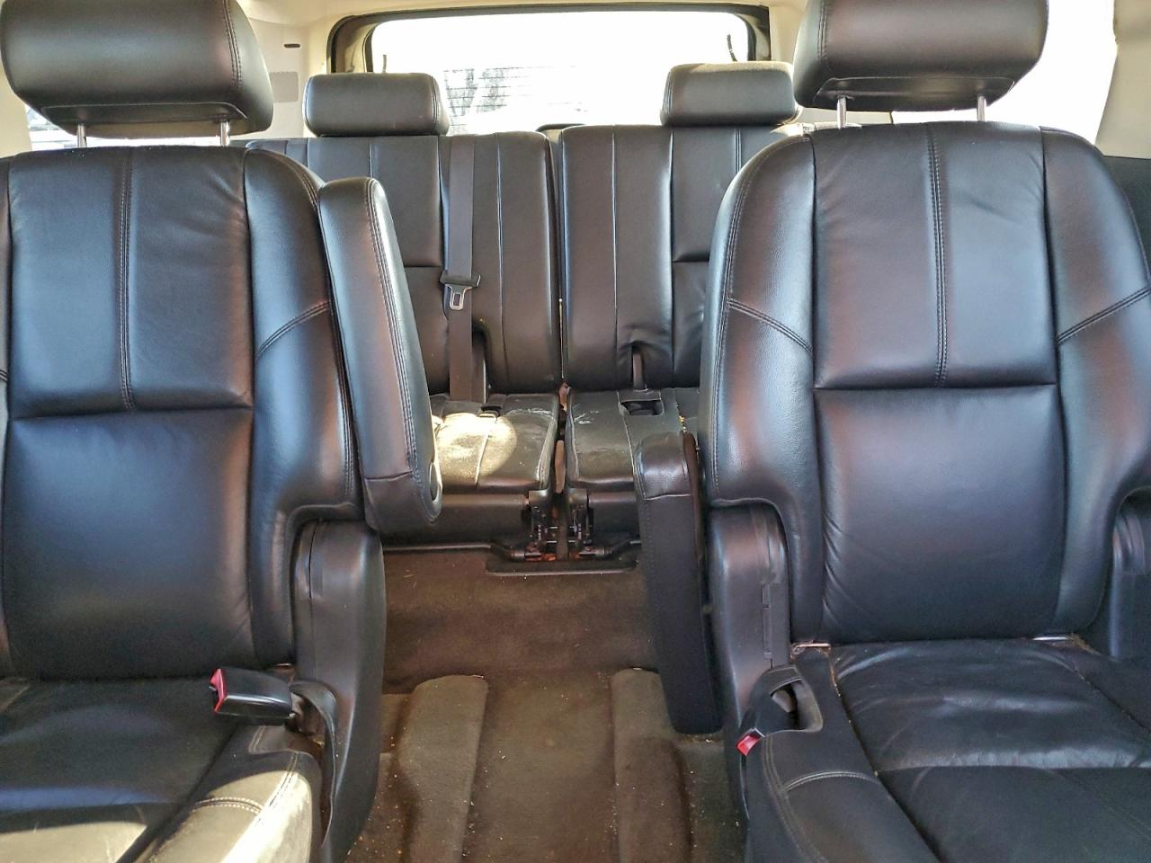 2008 Chevrolet Suburban C1500 Ls VIN: 3GNFC16048G173002 Lot: 93703825