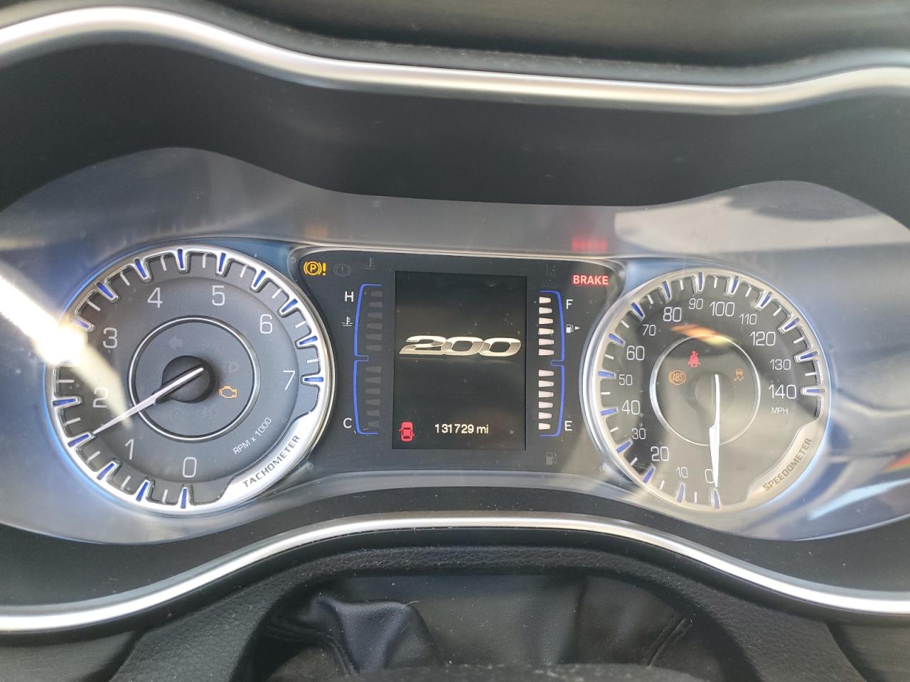 2015 Chrysler 200 Limited VIN: 1C3CCCAB4FN569262 Lot: 93089325