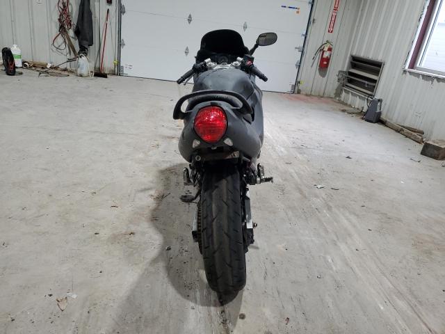 2001 SUZUKI GSX600 F  
